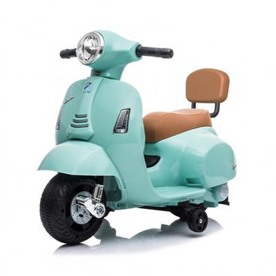 MINI VESPA VERDE 6V